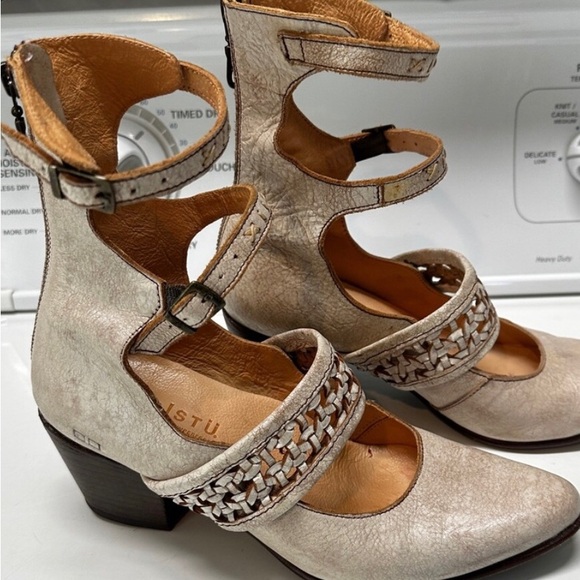 ISO!!!! - Picture 2 of 2